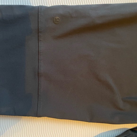 Lululemon ABC Pants - Picture 7 of 7